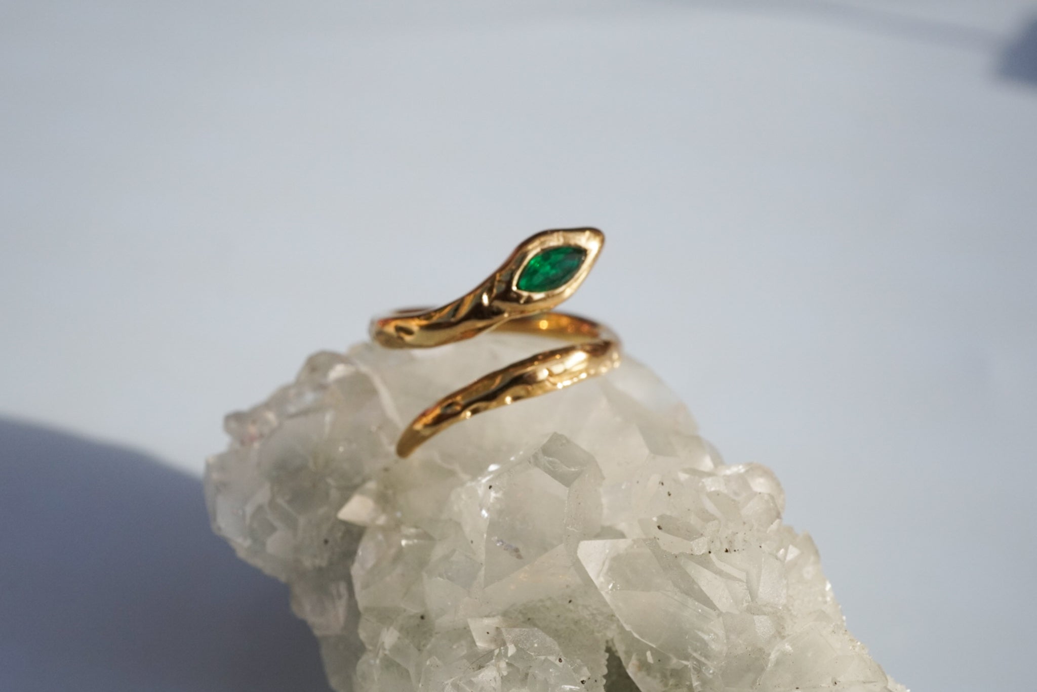Green snake ring
