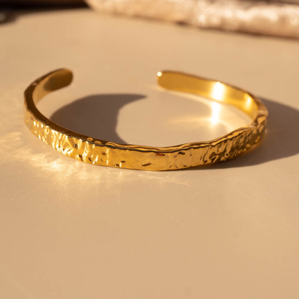 hammered bangle