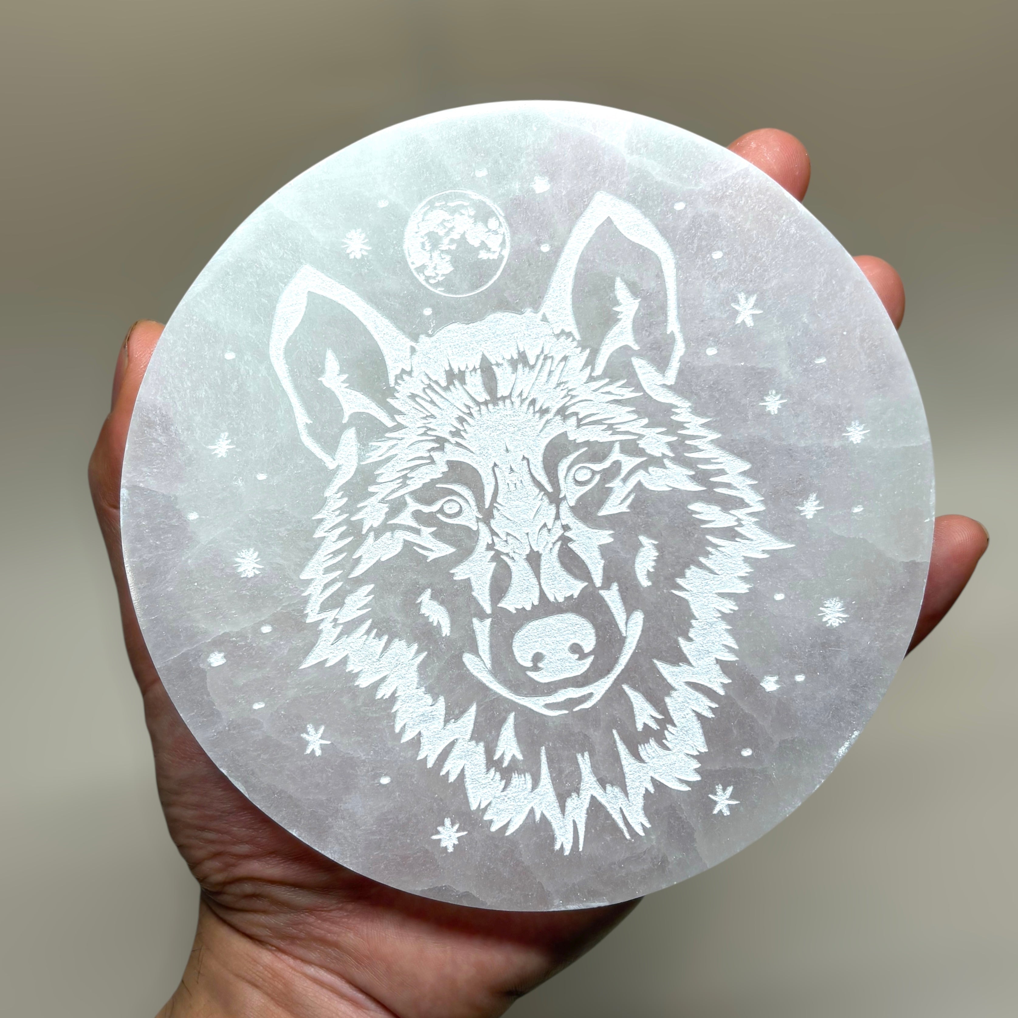 Selenite Charging Plate Etched Wolf