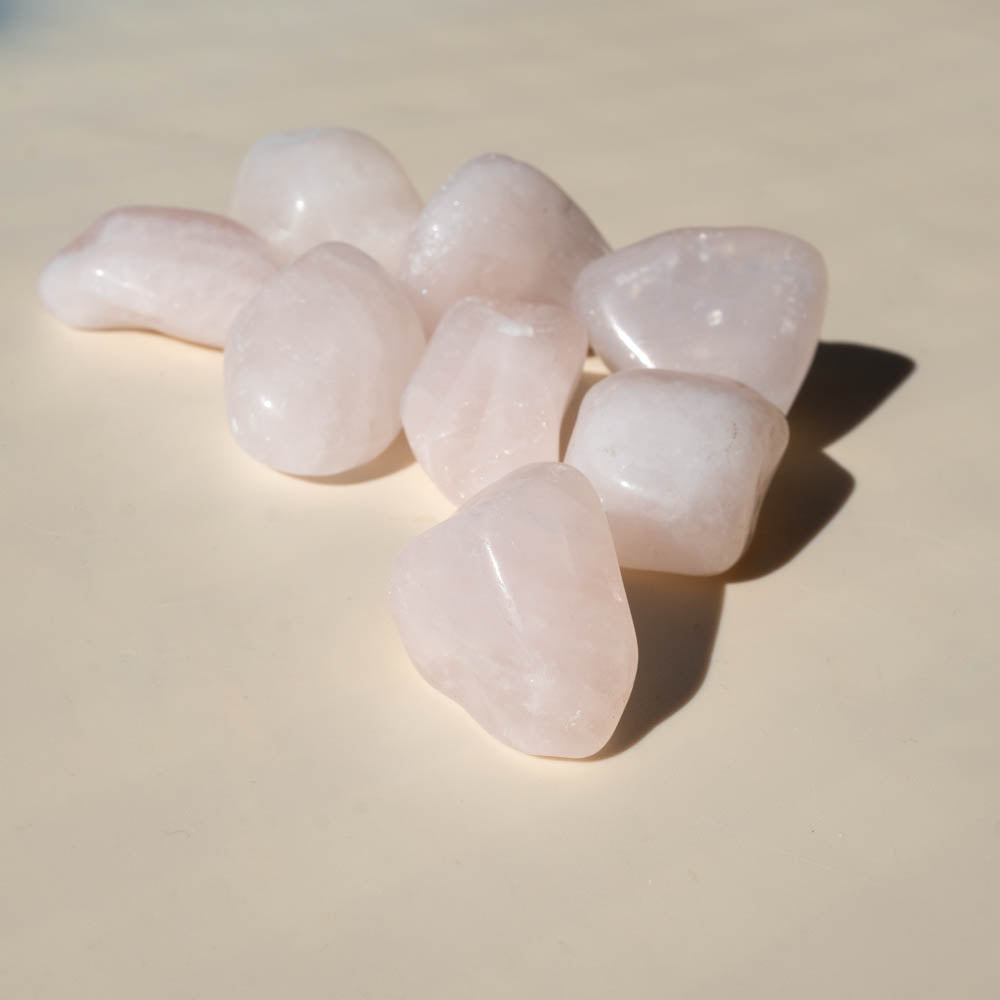 rose quartz gemstones