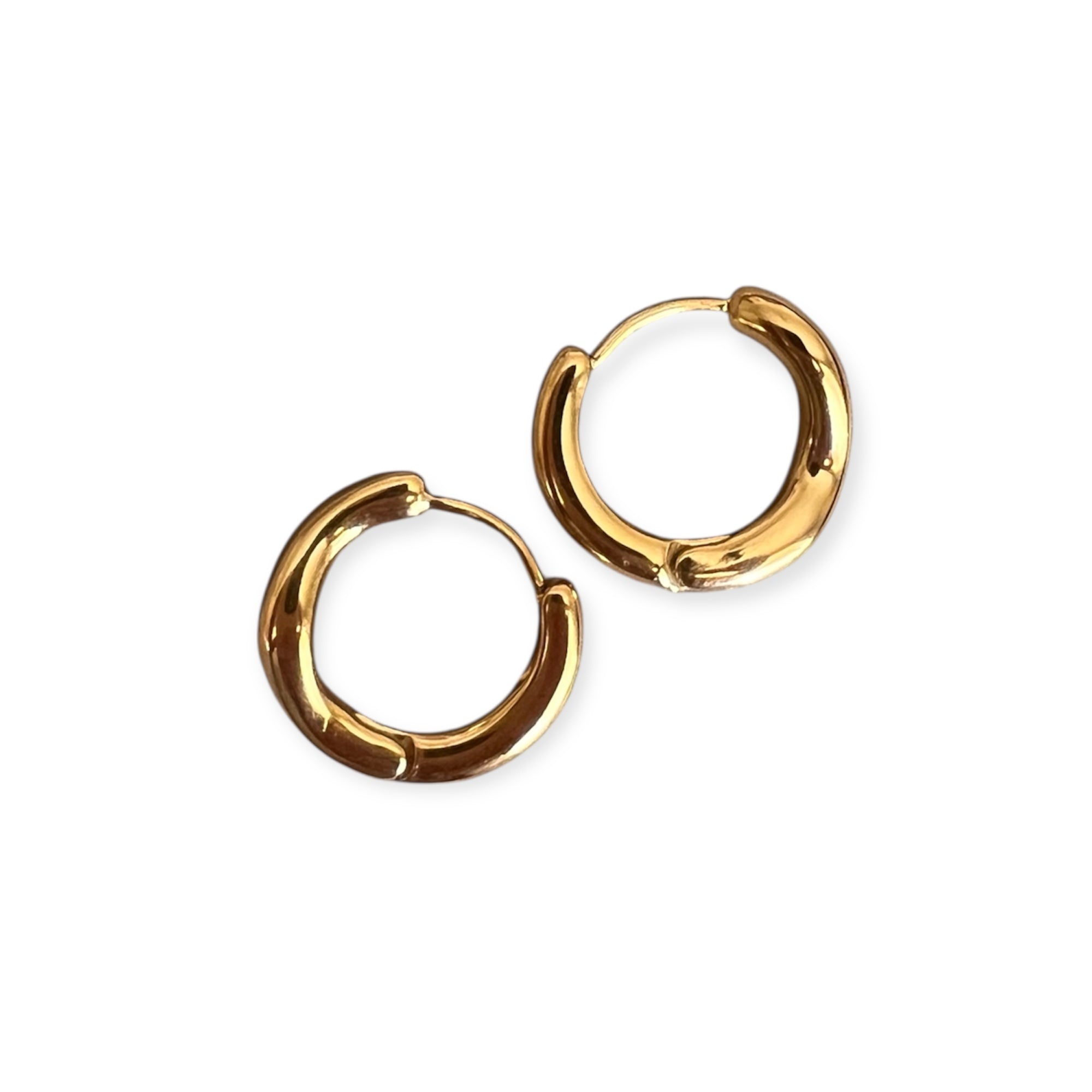 Gold wave hoops