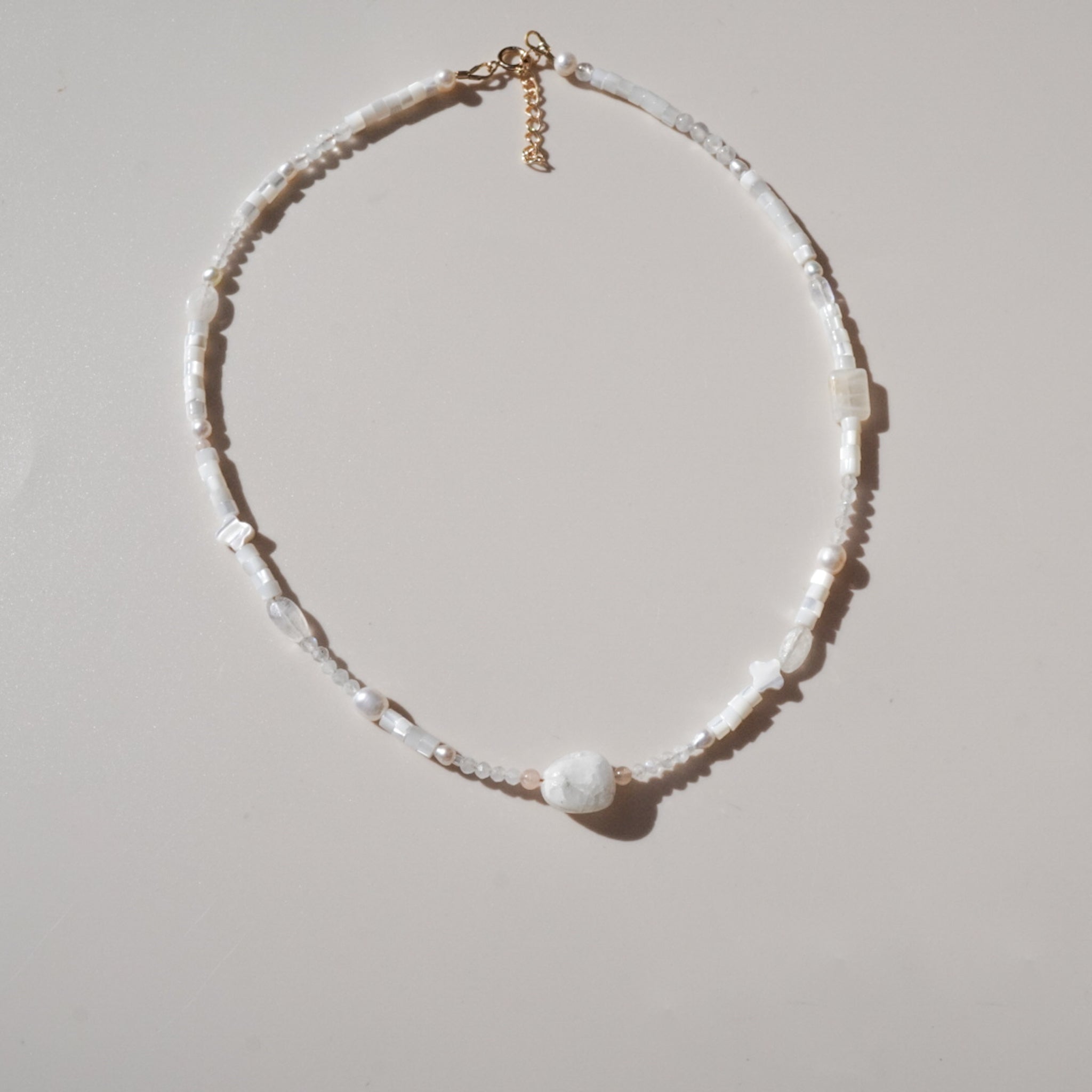 Moondance - moonstone necklace 