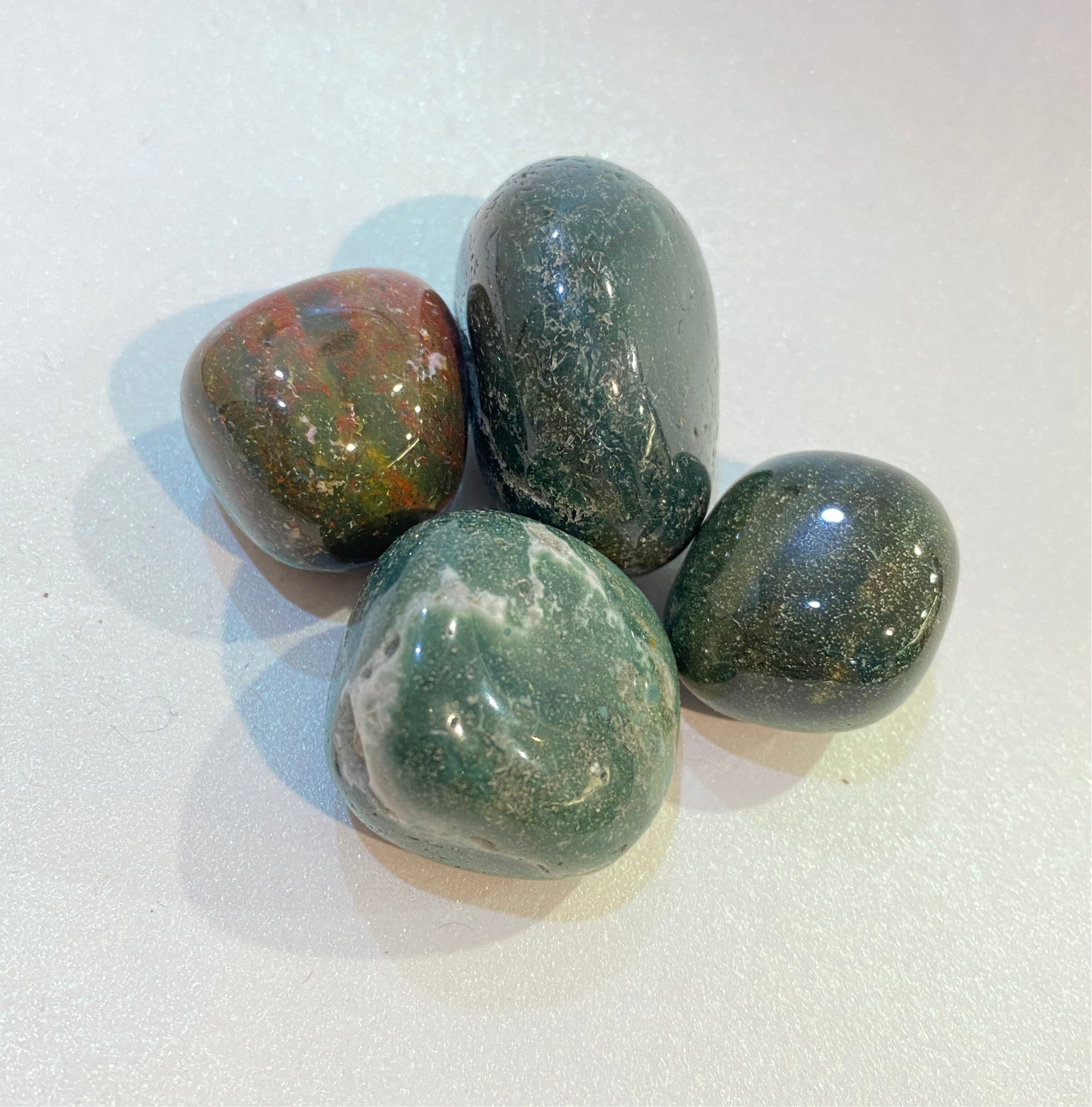 Bloodstone gemstones 