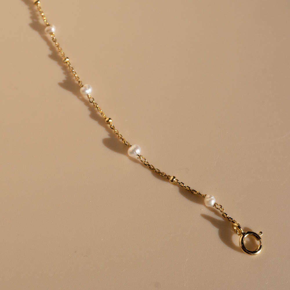 pearl satellite bracelet