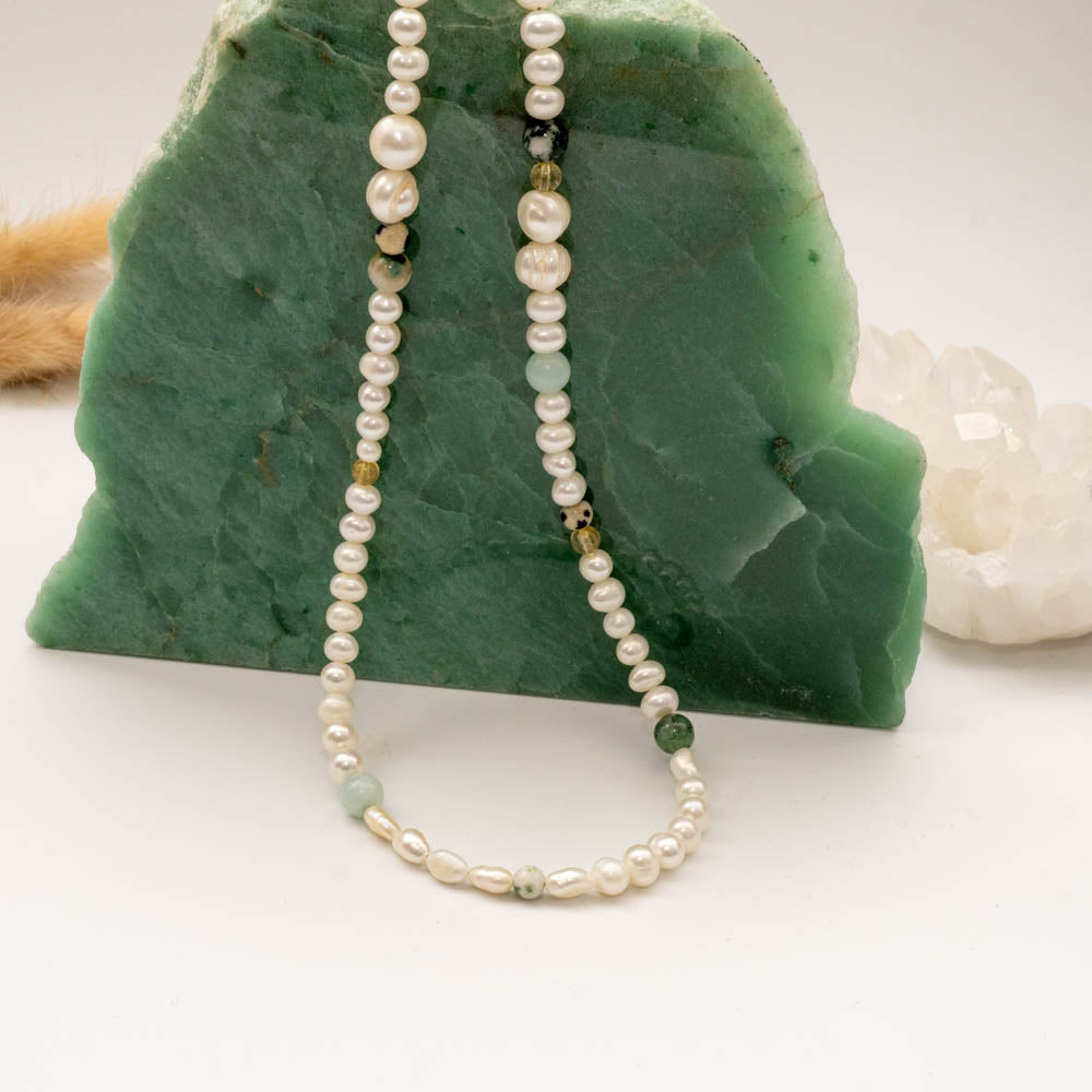 forest pearl necklace