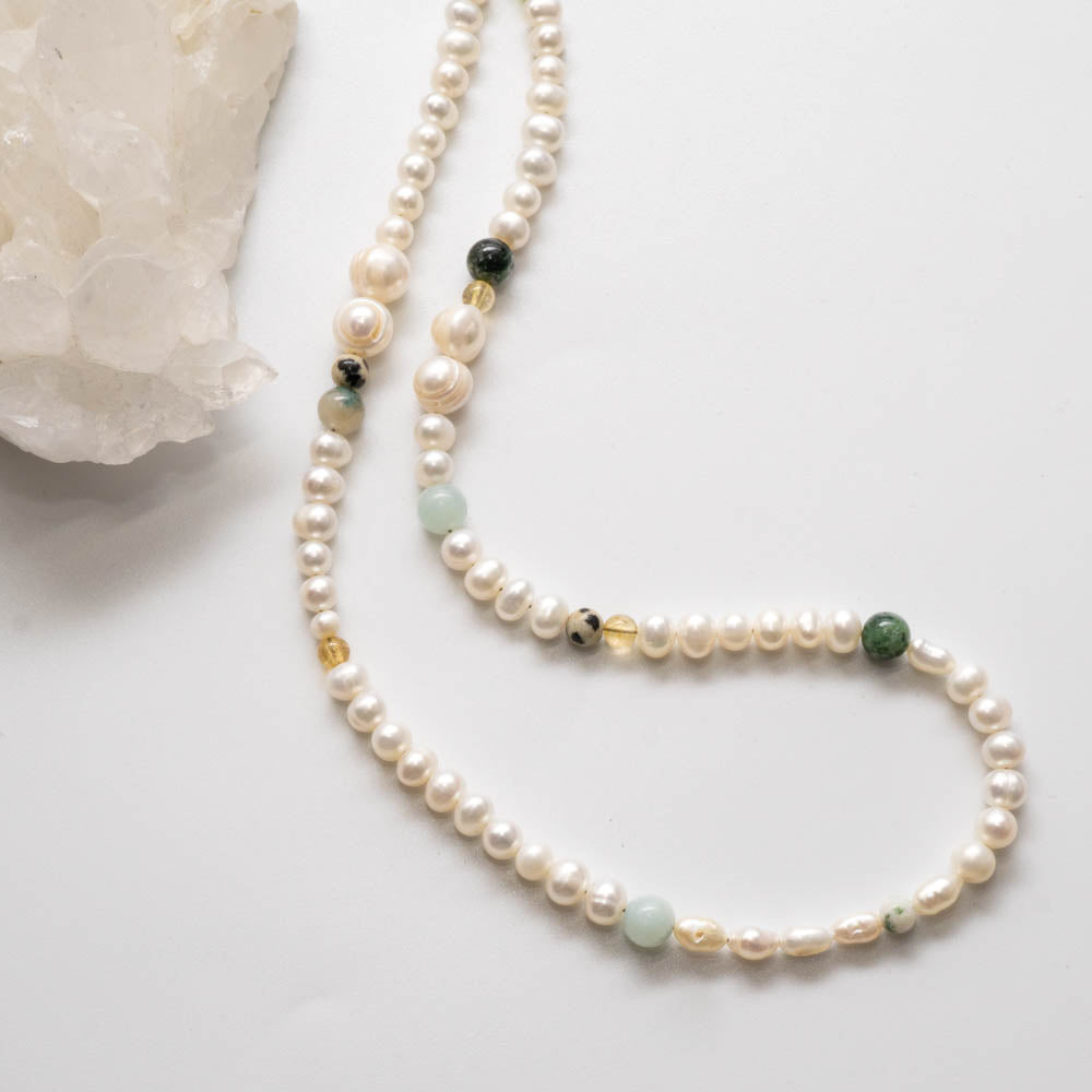 forest pearl necklace