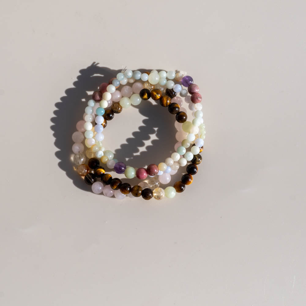 Mixed bracelets stack