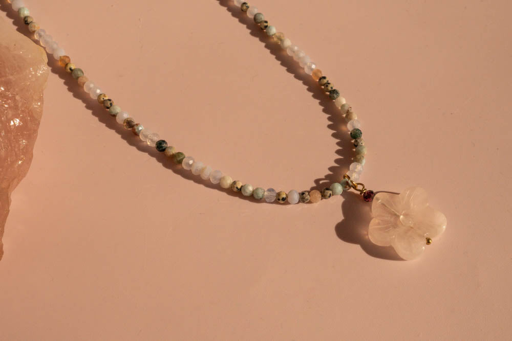 Ocean Bloom beaded necklace with Flower pendant