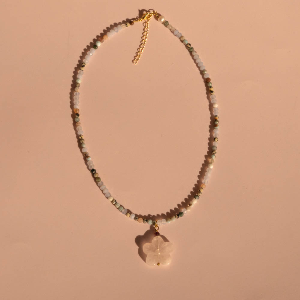 ocean bloom necklace with flower pendant