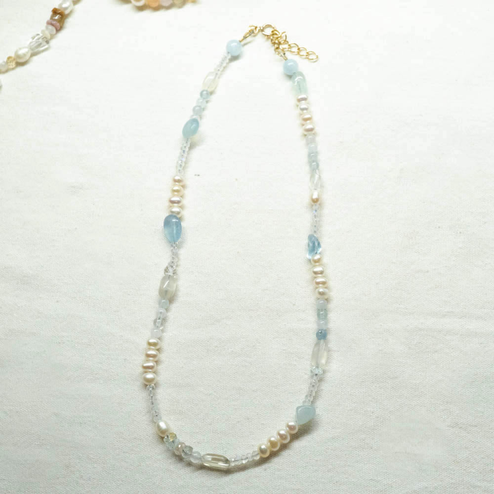 aquamarine and moonstone necklace  