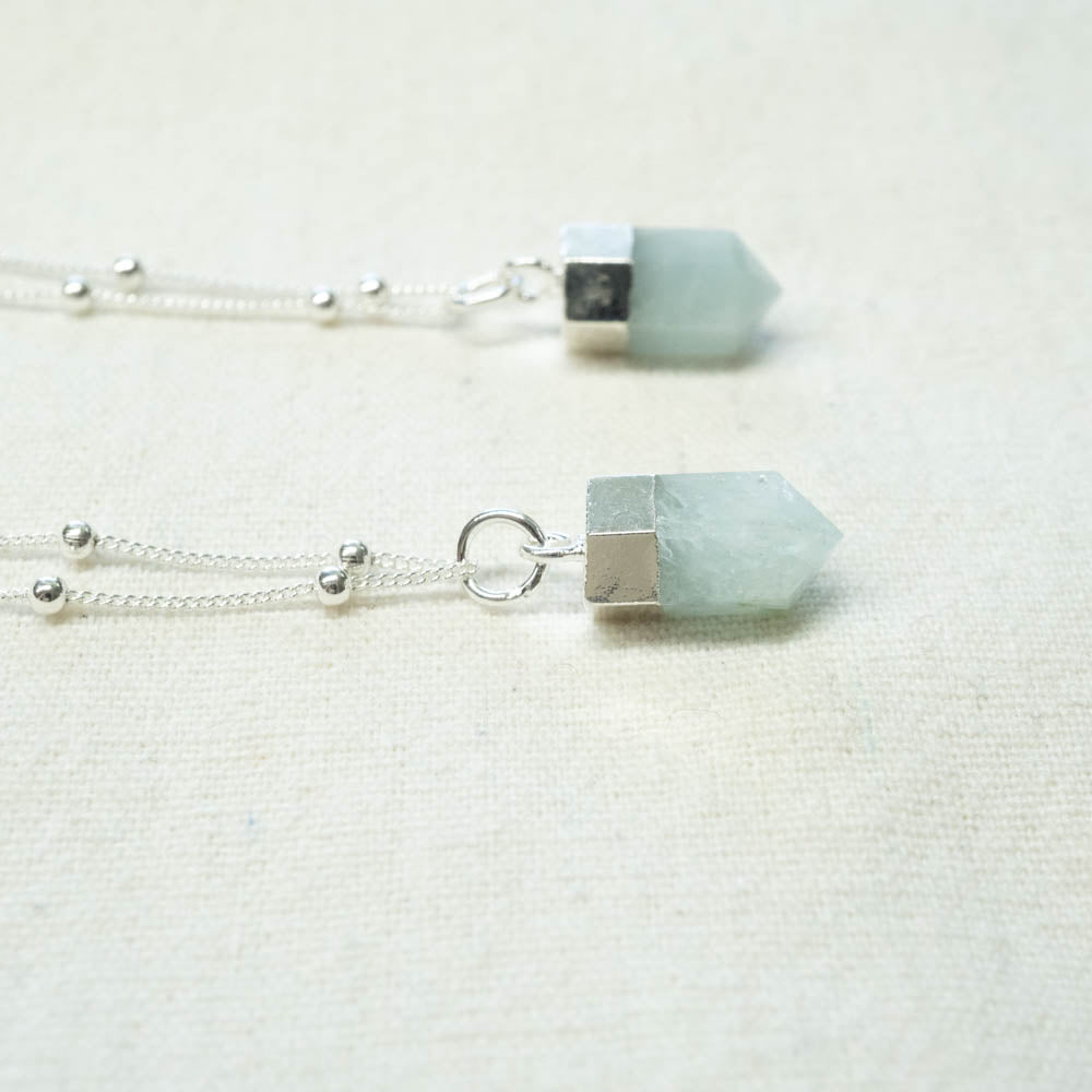 aquamarine point necklace