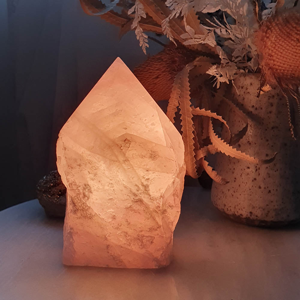 rose quartz point lamp